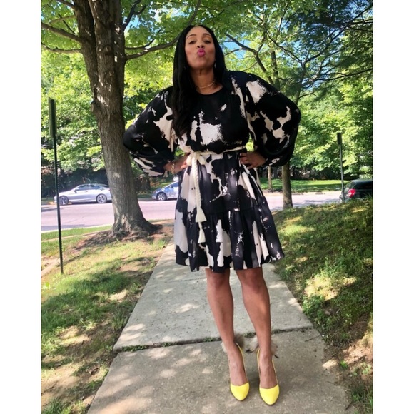 Long Sleeve Rope Belt Tiered Dress - Picture 5 of 9